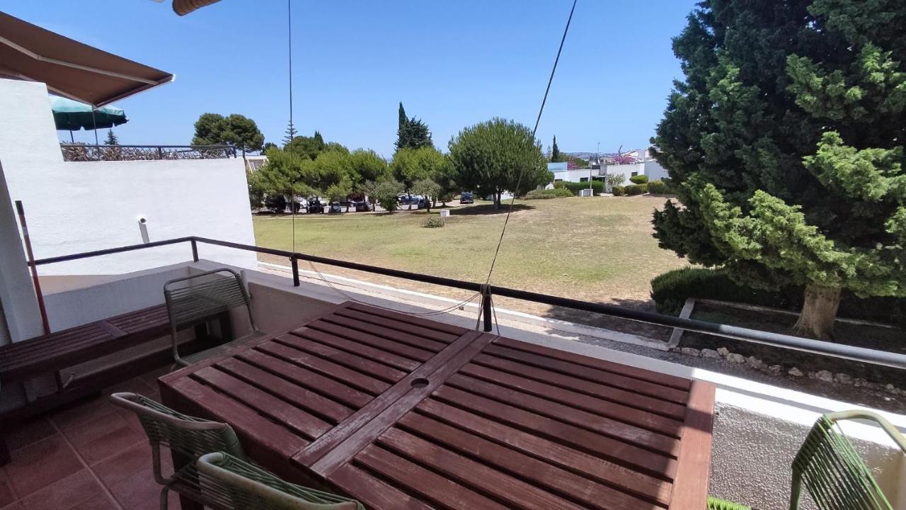 01 Sra Da Rocha Com Piscina E Ac - Casas & Papeis Apartment Armação de Pêra Екстериор снимка